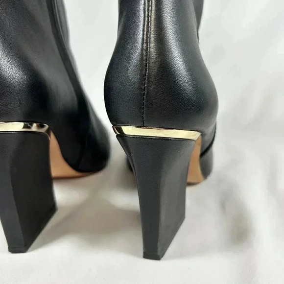 Antonio Melani Size 7 Black Leather Ankle Boot Wedge Heel Gold - Picture 6 of 11